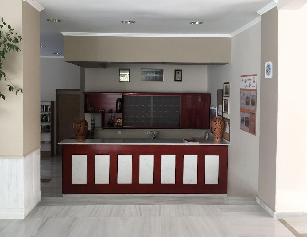 Hotel Golden Sun 菲尼孔塔 外观 照片