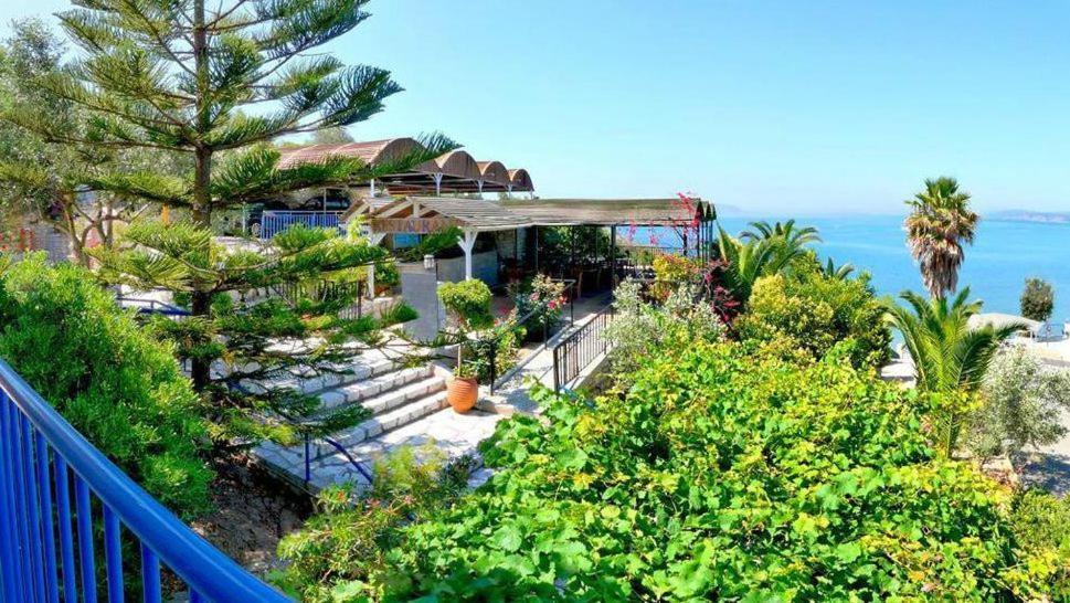 Hotel Golden Sun 菲尼孔塔 外观 照片